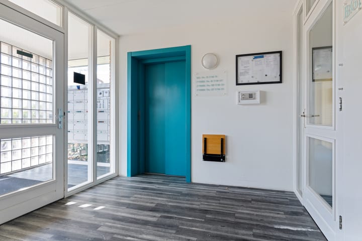 Photo 15 of Curiestraat 111