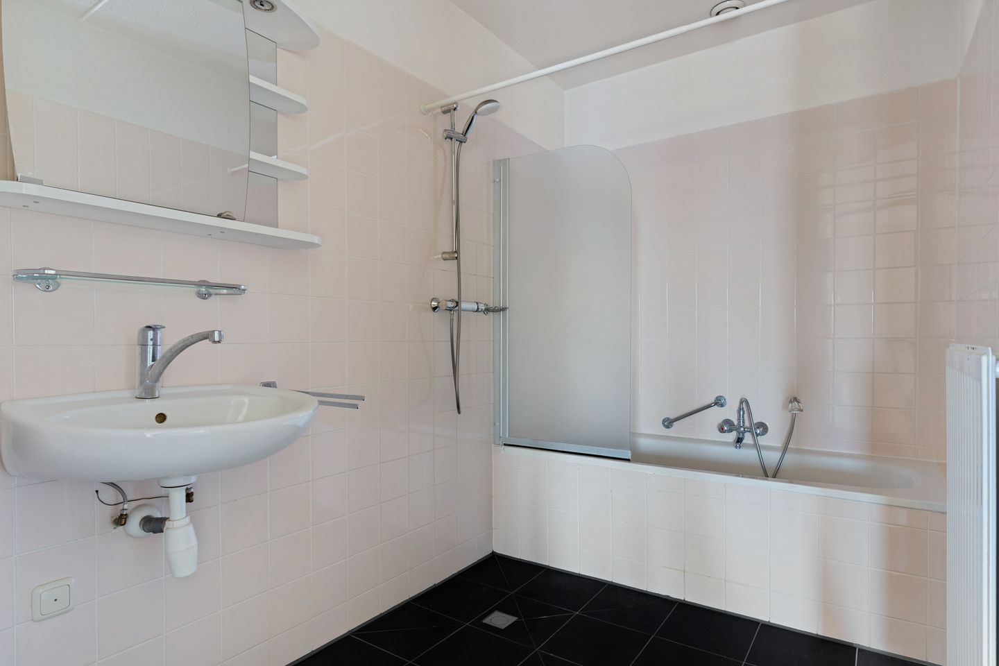 Foto 34 van Curiestraat 111