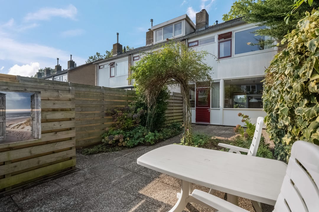 Foto 13 van van Limburg Stirumlaan 51