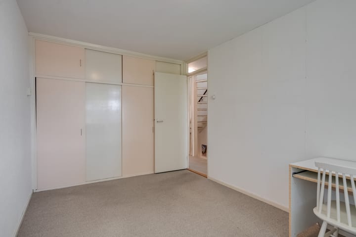 Foto 20 van van Limburg Stirumlaan 51