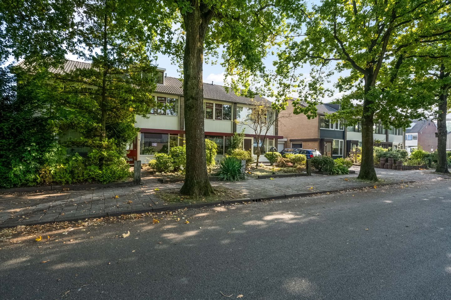 Foto 35 van van Limburg Stirumlaan 51