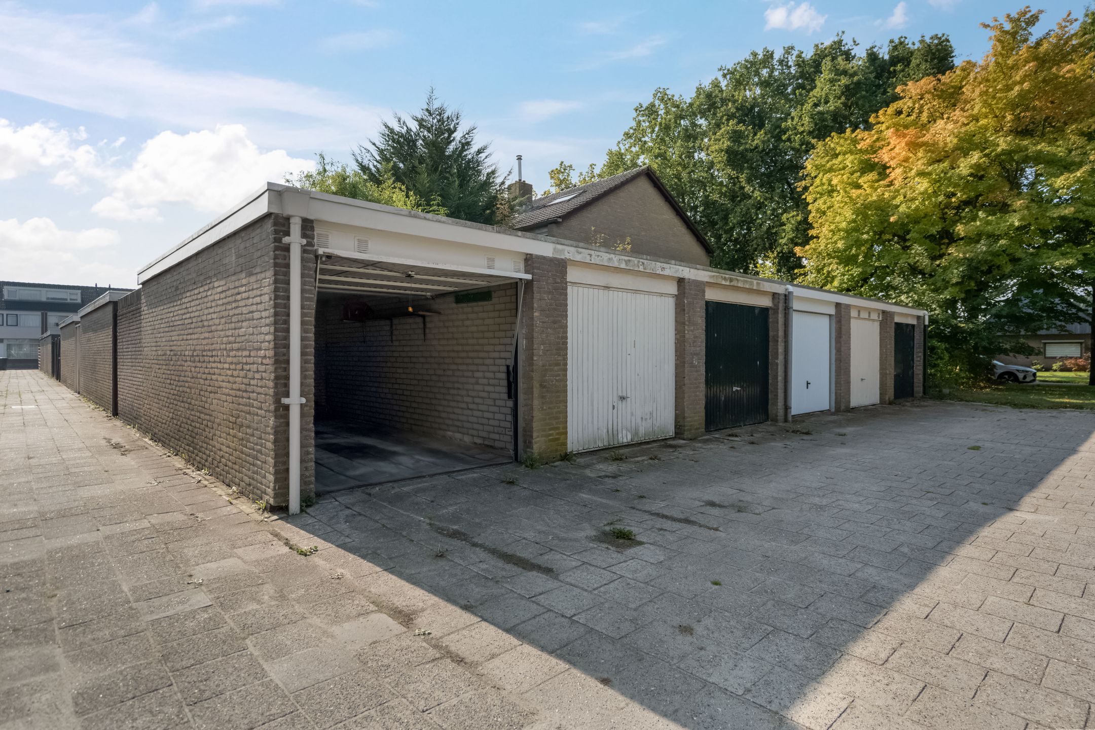 Foto 36 van van Limburg Stirumlaan 51