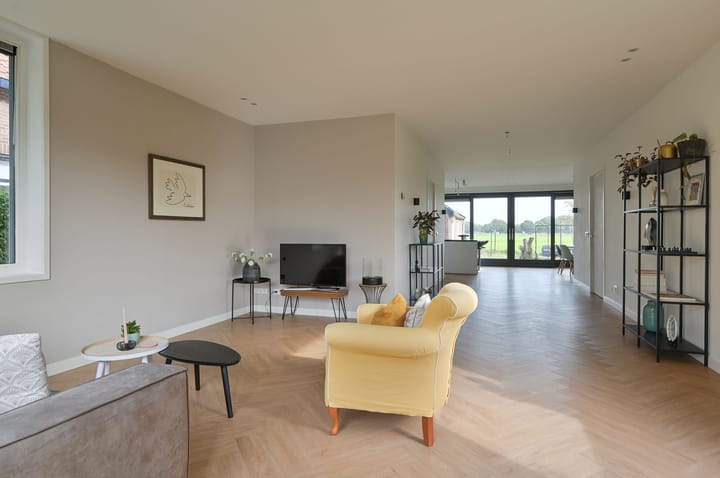 Foto 4 van van Lenneplaan 9