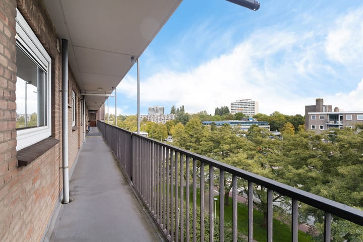 Foto 6 van Mr. G. Groen van Prinstererlaan 325