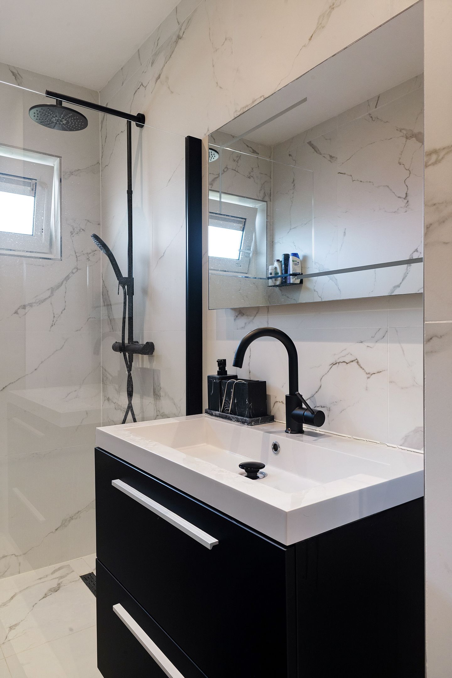 Foto 25 van Mr. G. Groen van Prinstererlaan 325