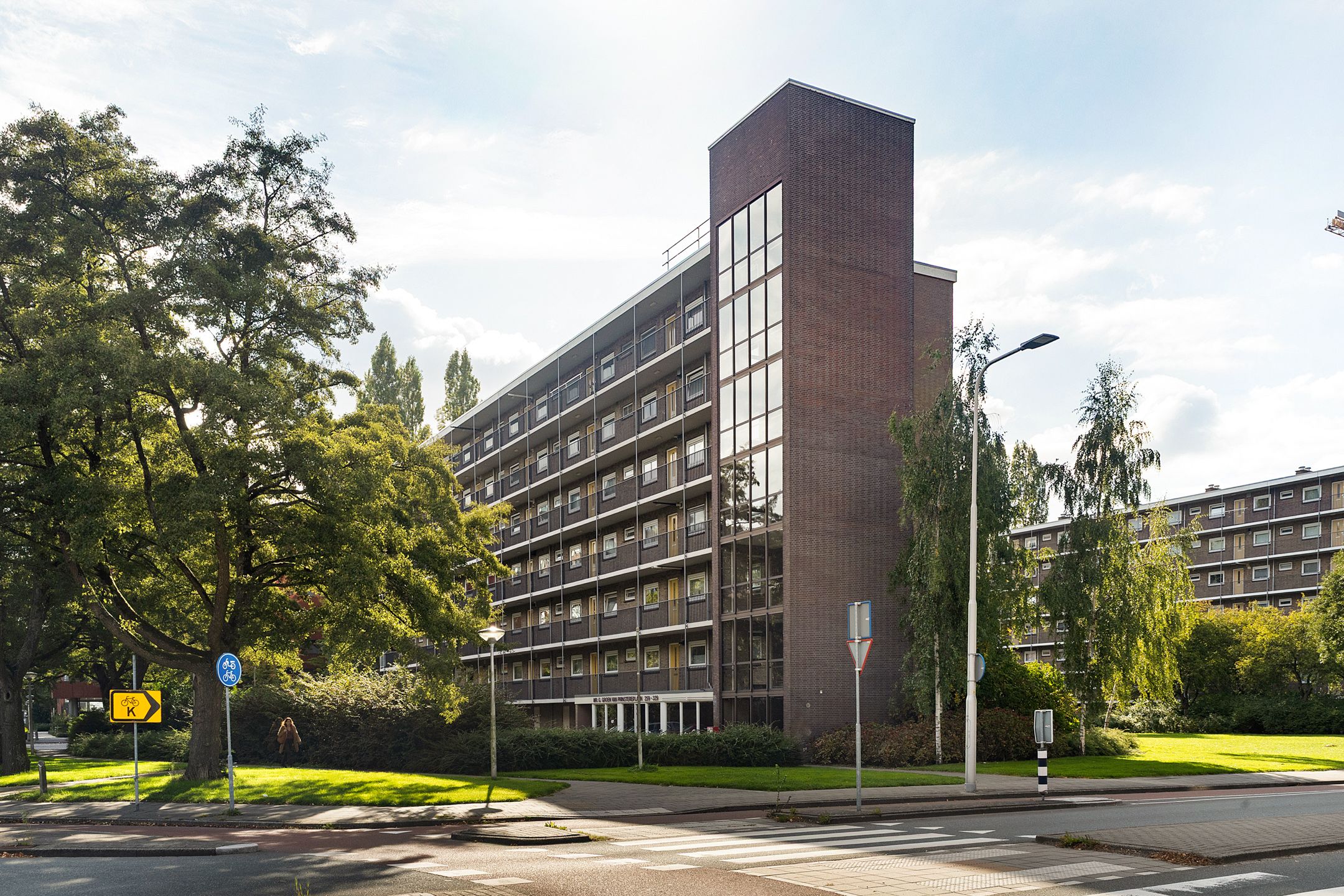 Foto 30 van Mr. G. Groen van Prinstererlaan 325