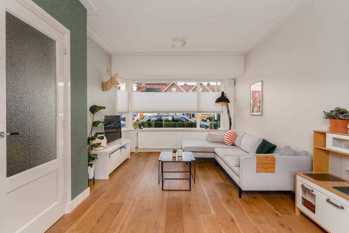 Foto 12 van Julianaweg 176