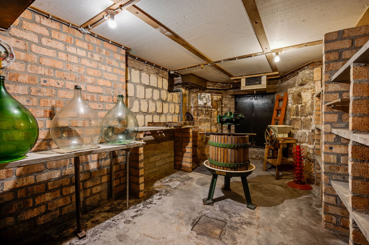 Photo 34 of Hoge Kanaaldijk 14