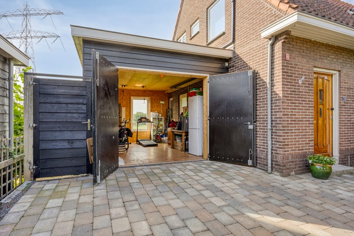 Foto 44 van Albrandswaardsedijk 24