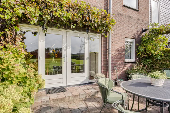 Foto 49 van Albrandswaardsedijk 24