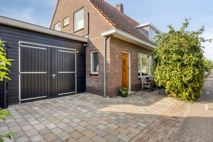 Foto 65 van Albrandswaardsedijk 24