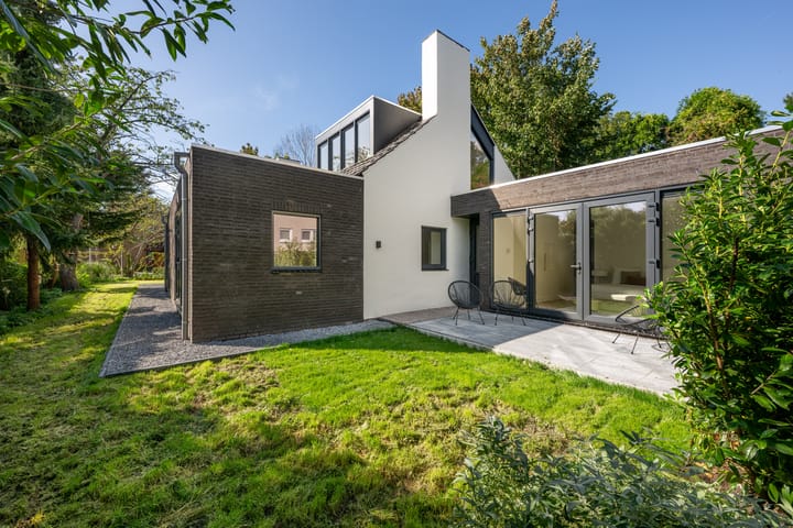 Photo 34 of Frederik Hendriklaan 58