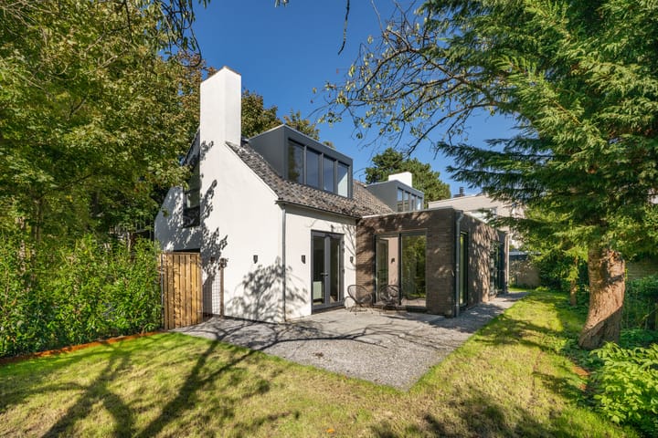 Photo 37 of Frederik Hendriklaan 58