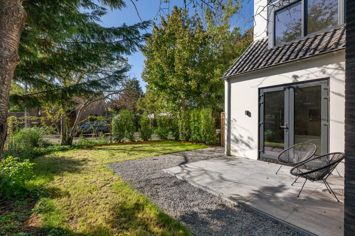 Photo 38 of Frederik Hendriklaan 58