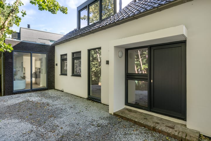 Photo 40 of Frederik Hendriklaan 58