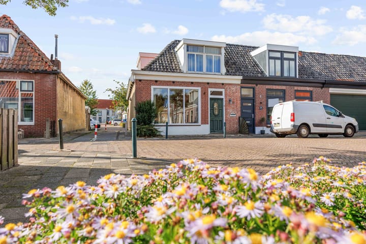 Foto 9 van Van der Bildtstraat 32