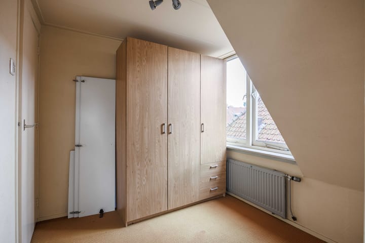 Foto 47 van Van der Bildtstraat 32