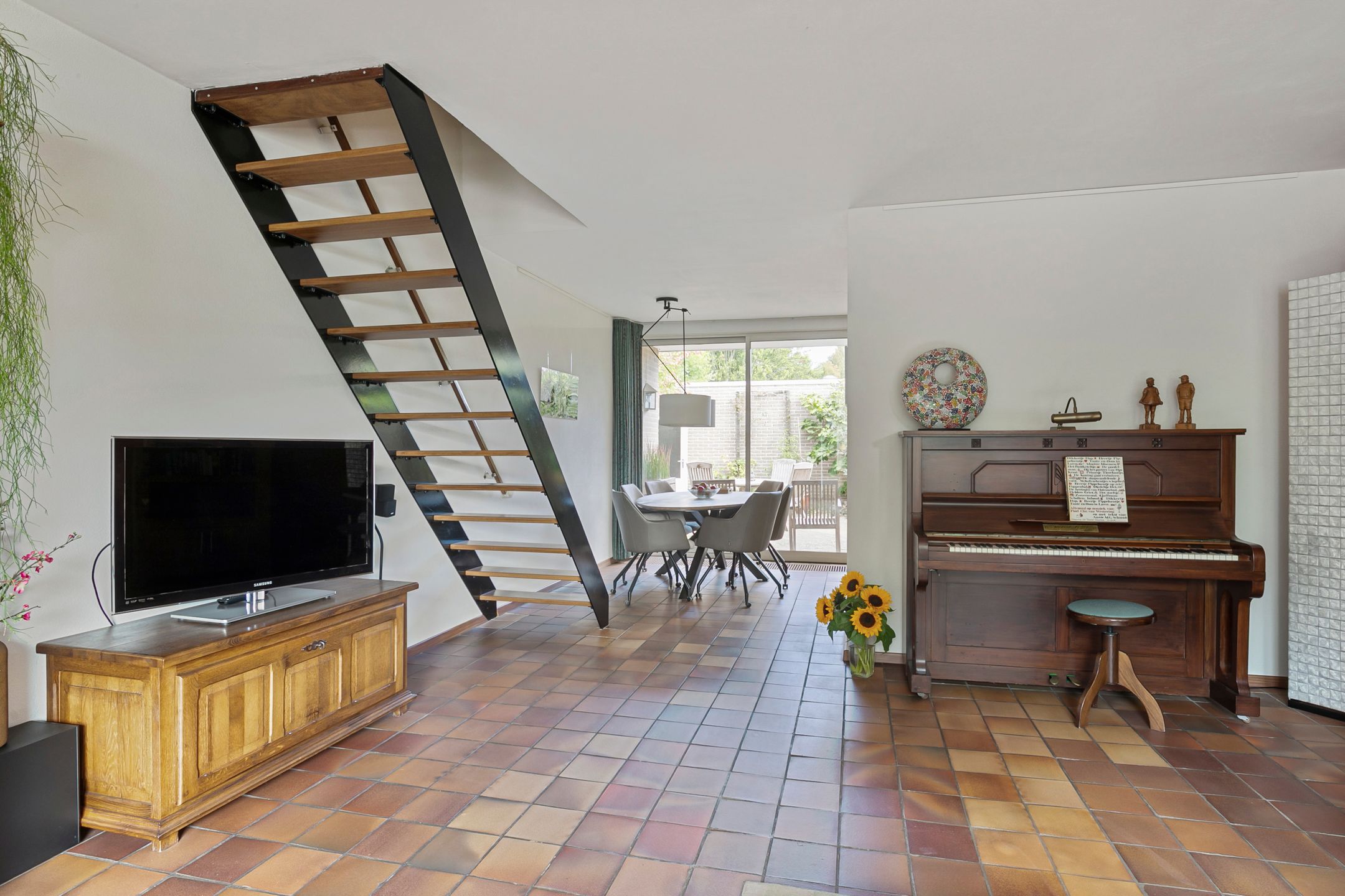 Foto 12 van Van der Hoevensstraat 62