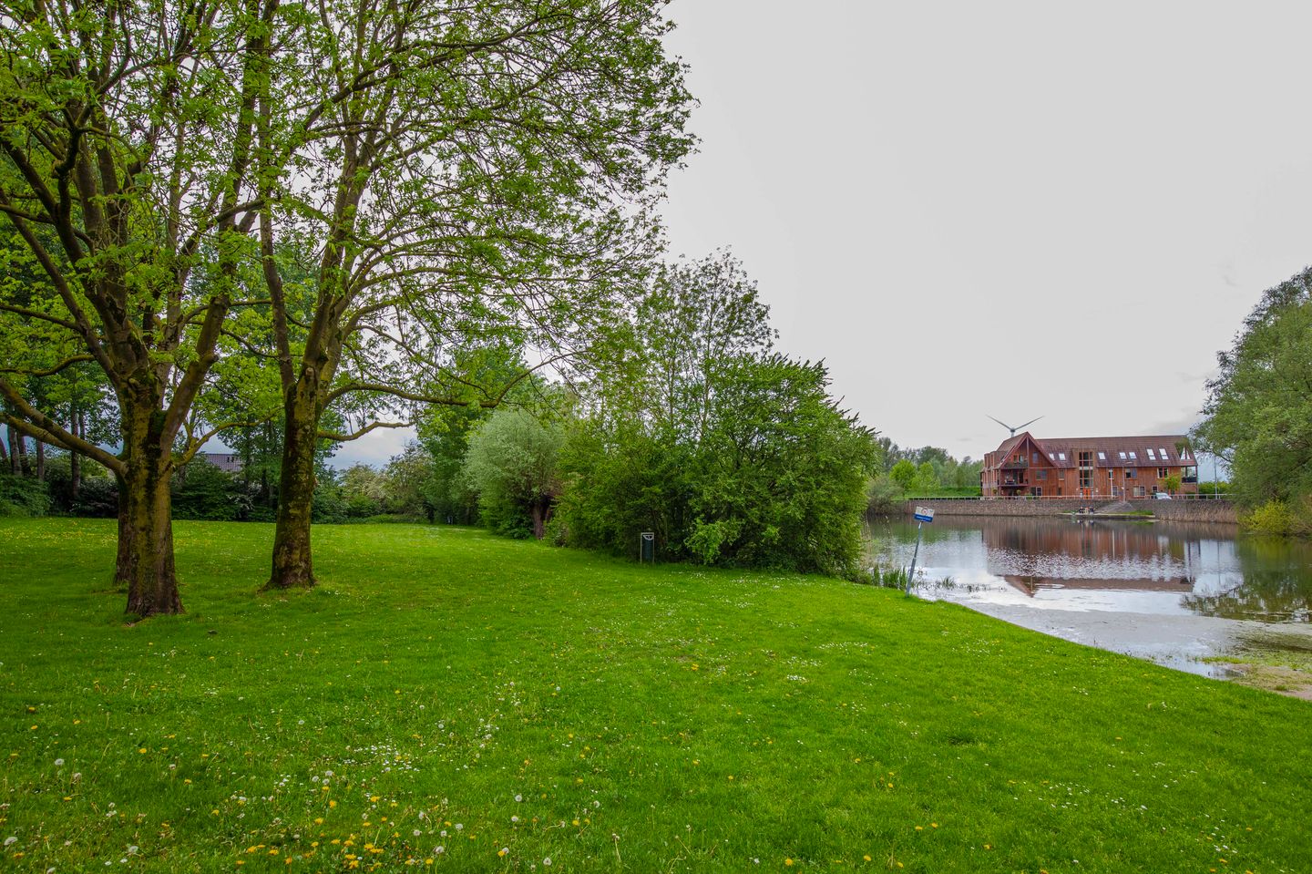 Foto 44 van Van der Hoevensstraat 62