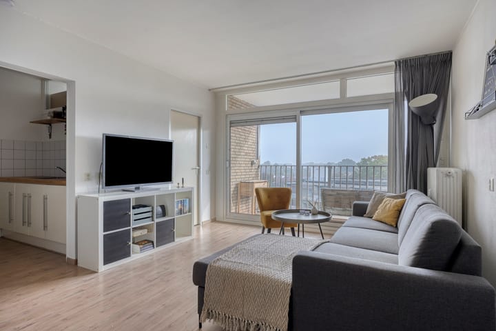 Photo 8 of Lelystraat 2-F78