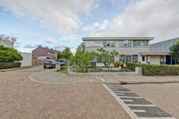 Photo 41 of Van Bossestraat 30