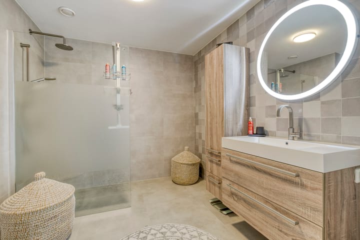 Photo 3 of Zonnestein 304