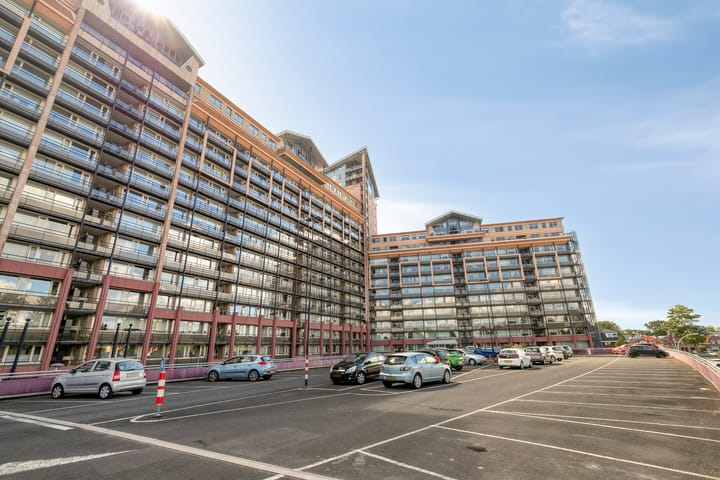 Photo 5 of Zonnestein 304