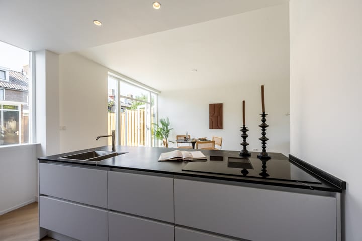 Foto 4 van Troelstralaan 3