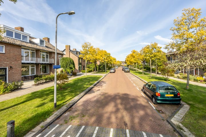 Foto 27 van Troelstralaan 3