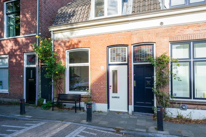 Foto 2 van Mgr. van de Weteringstraat 36