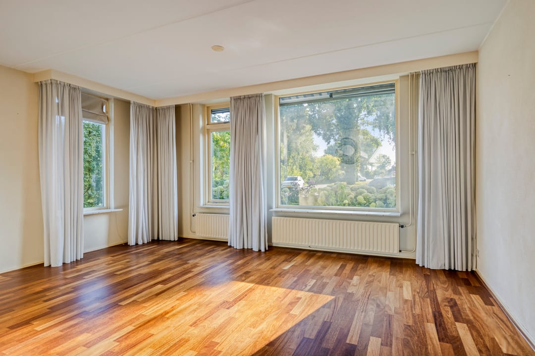 Photo 7 of Schoresteynstraat 19