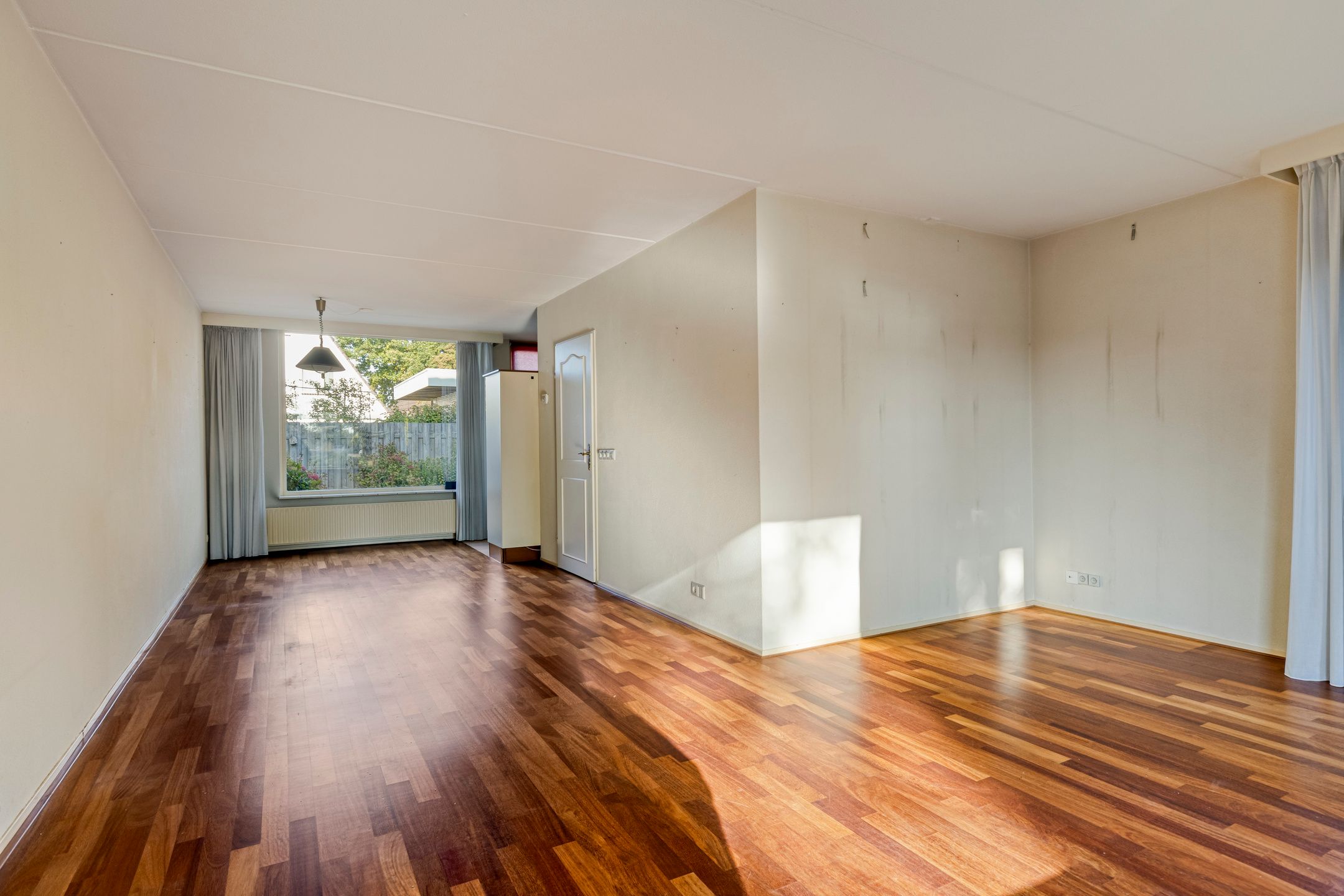 Photo 9 of Schoresteynstraat 19