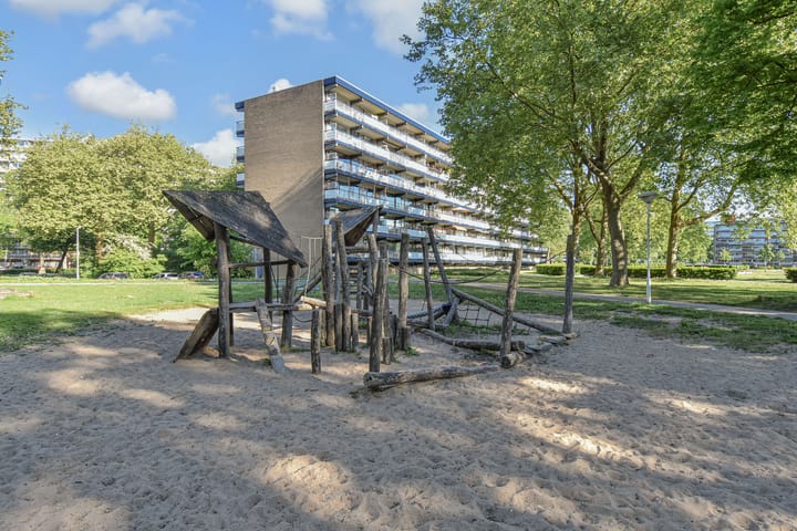 Foto 30 van Dunantstraat 550