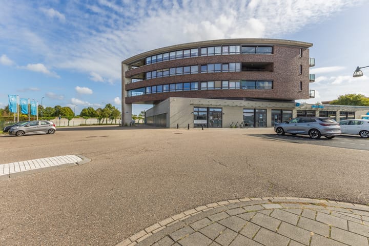 Laan van Tolkien 238 main image