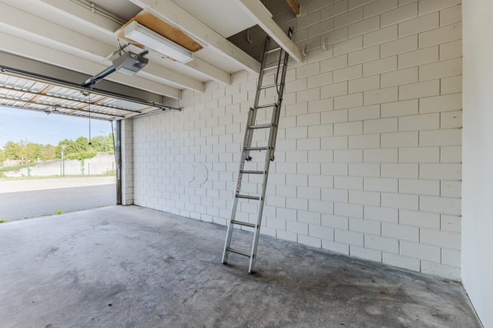 Photo 34 of Laan van Tolkien 238