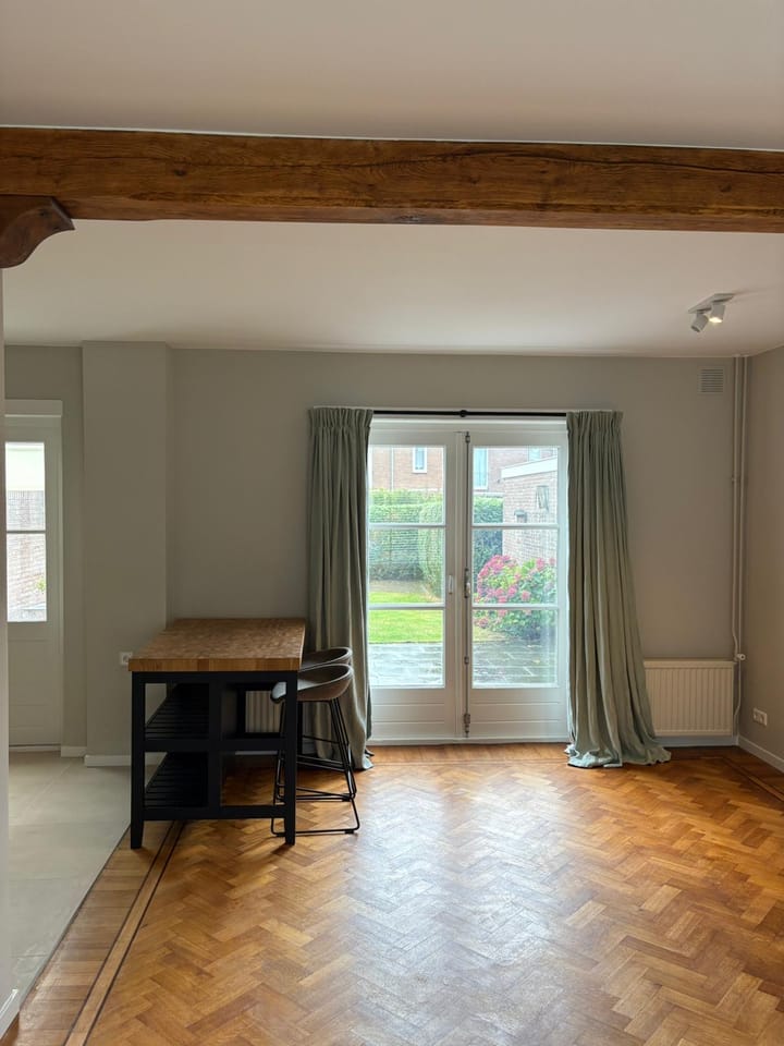 Photo 12 of Trompstraat 36