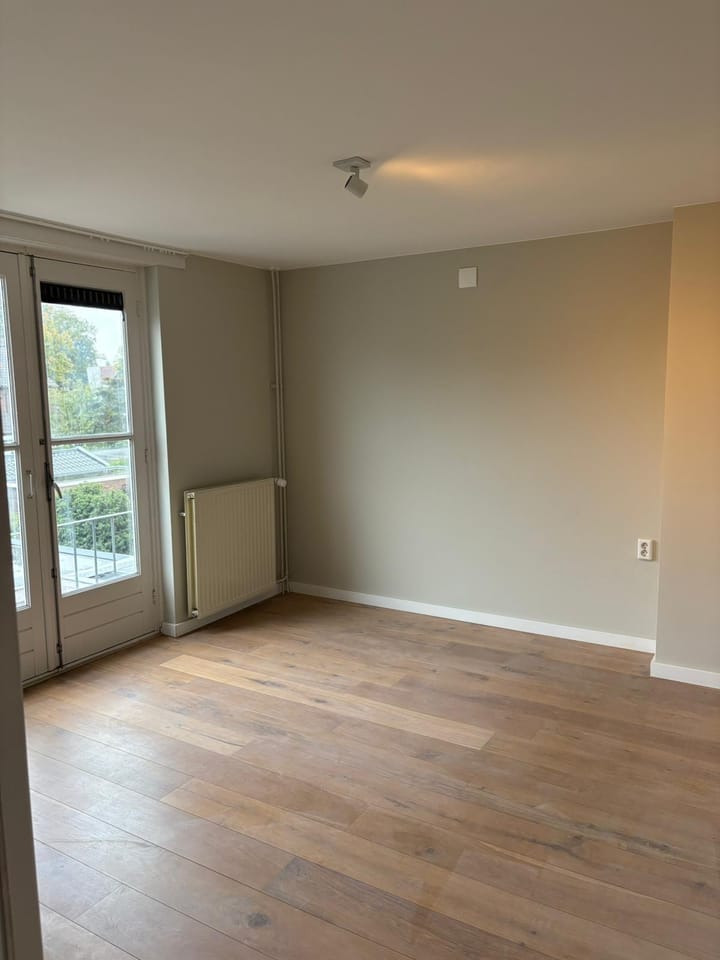 Photo 20 of Trompstraat 36