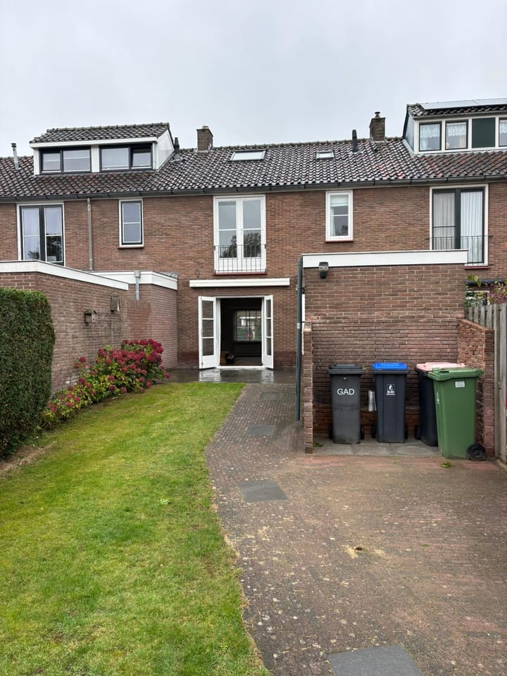 Photo 25 of Trompstraat 36