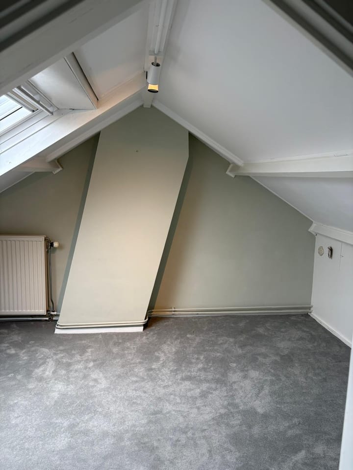 Photo 24 of Trompstraat 36