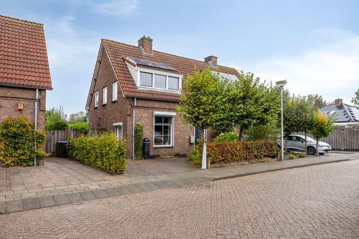 Foto 33 van Pastoor Kerckerstraat 4