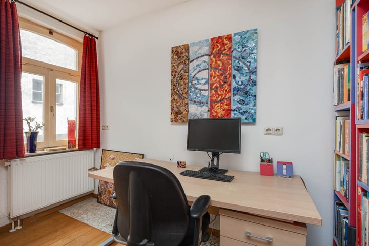 Photo 18 of Kaakstraat 12