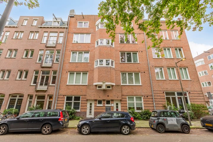 Van Hogendorpstraat 881