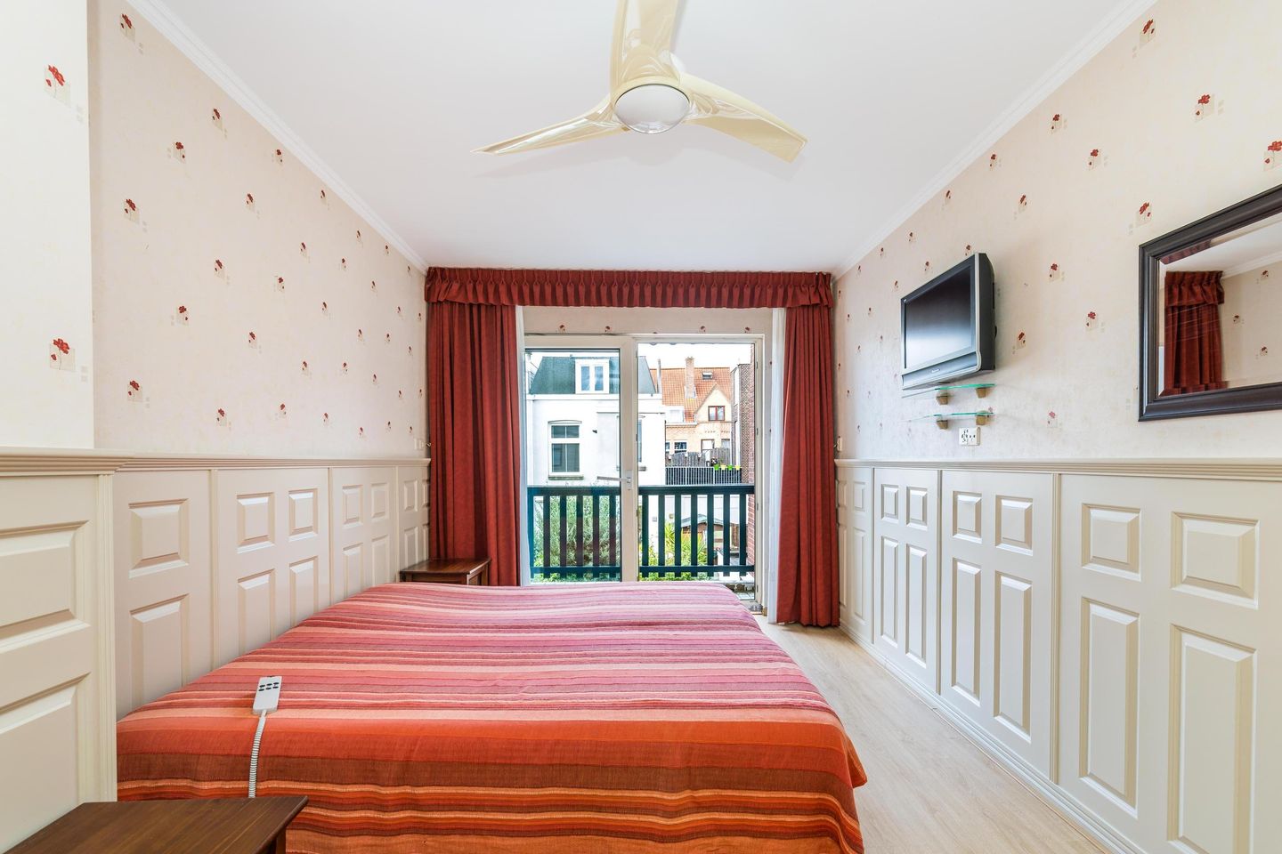 Foto 35 van Van Smaleveltstraat 45