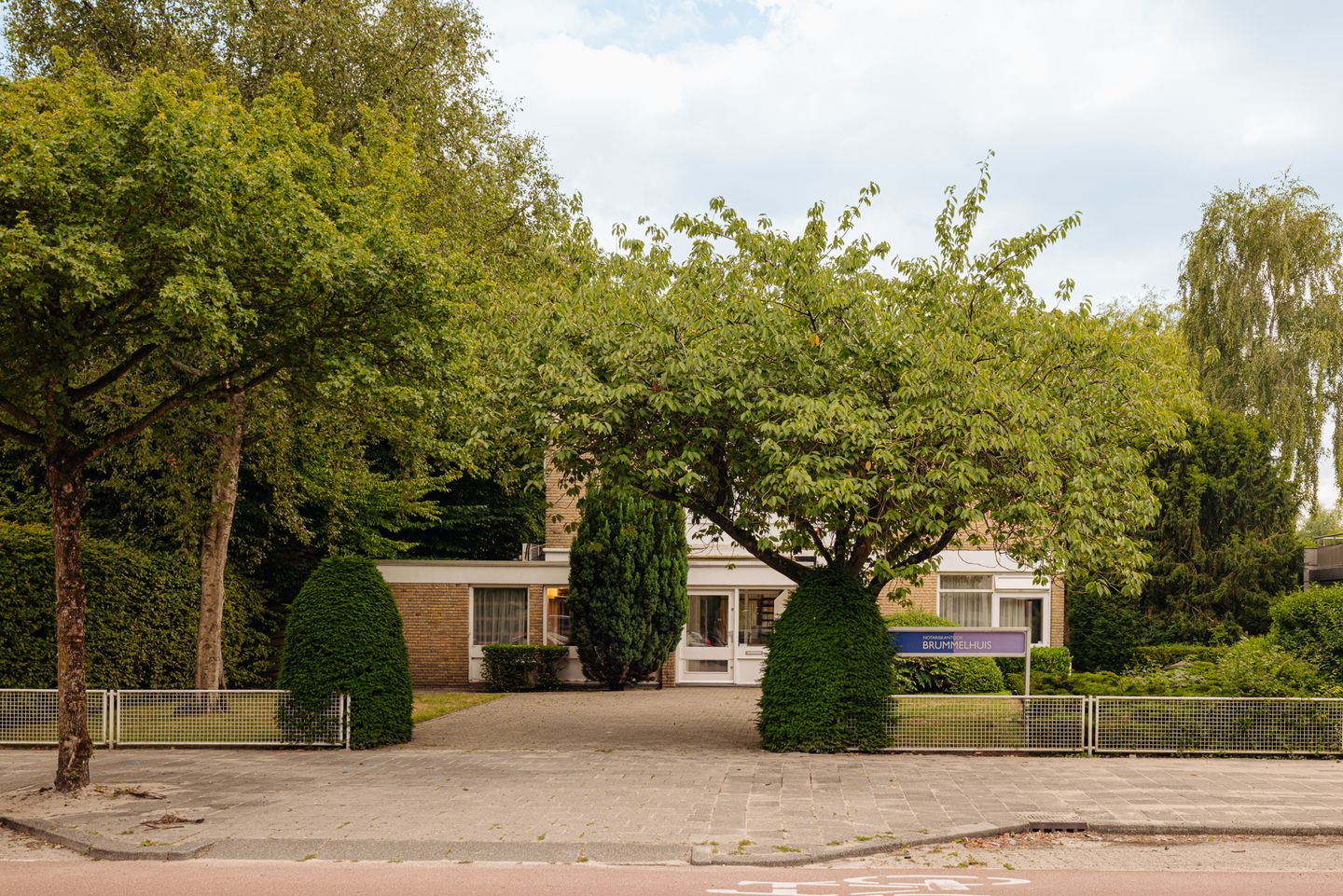 View photo 1 of De Cuserstraat 5