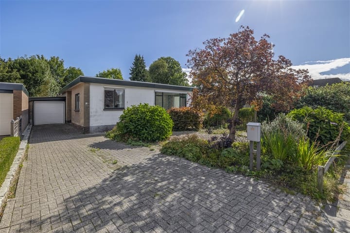 Foto 1 van Sportterreinstraat 10