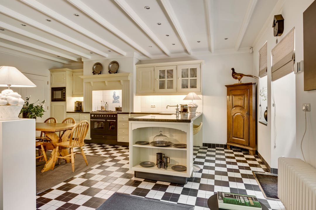 Photo 17 of De Weerd 9