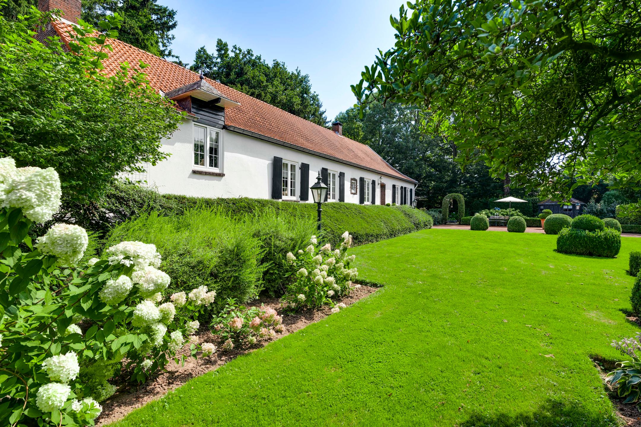 Photo 48 of De Weerd 9