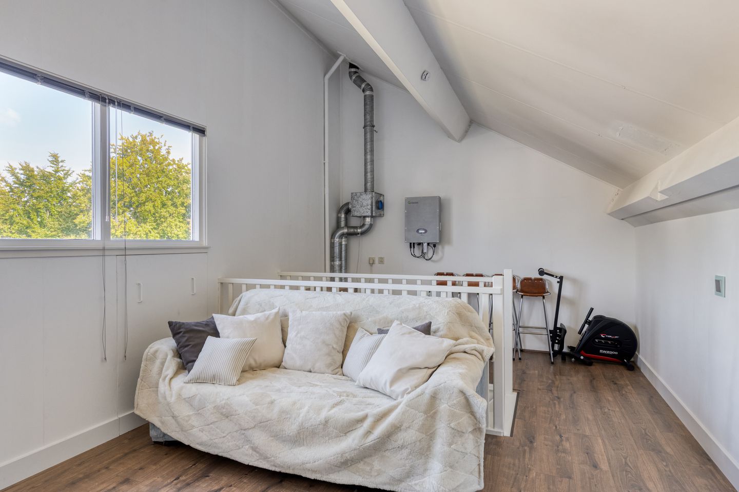 Photo 35 of Vunderke 16