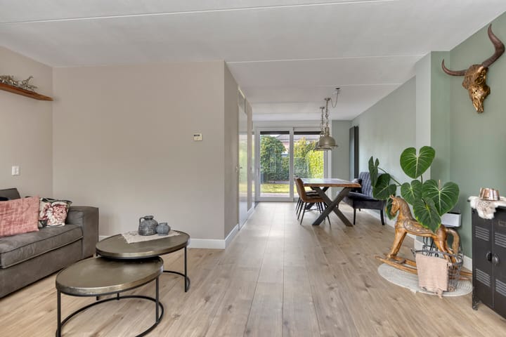 Foto 11 van Lijsterbeslaan 8