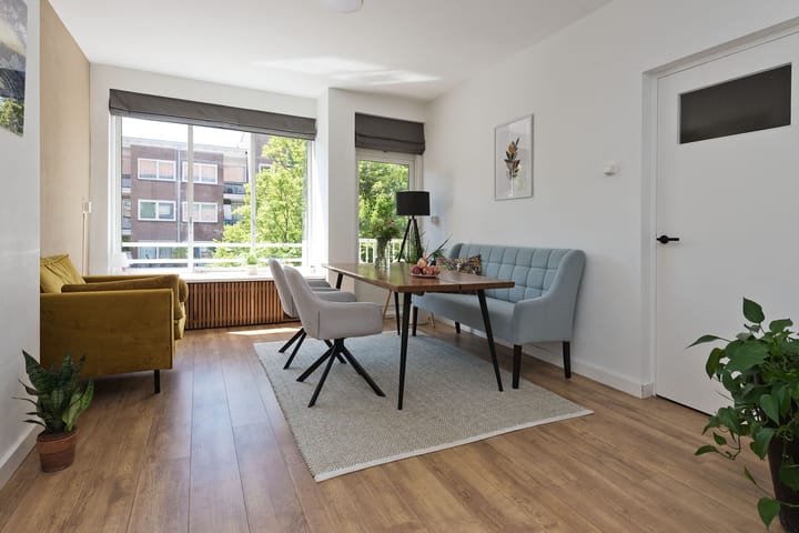 Photo 2 of Hendrik de Bruynstraat 9-1